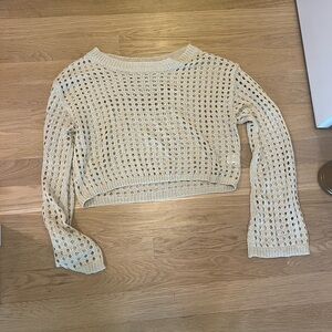 Illa Illa Cropped Cream Knit Sweater